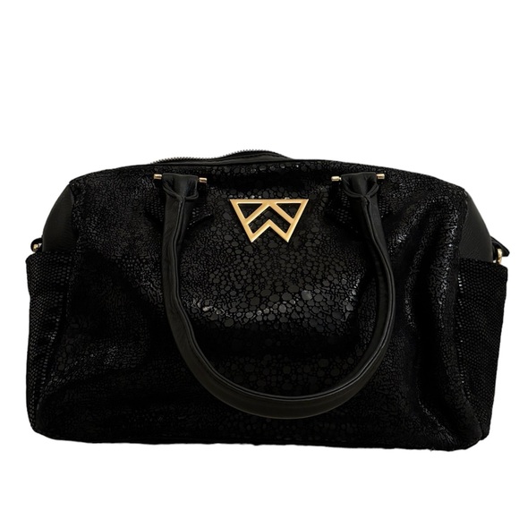 KELLY WYNNE I Duffle Dare You Handbag in Black Serpentine - Picture 2 of 13